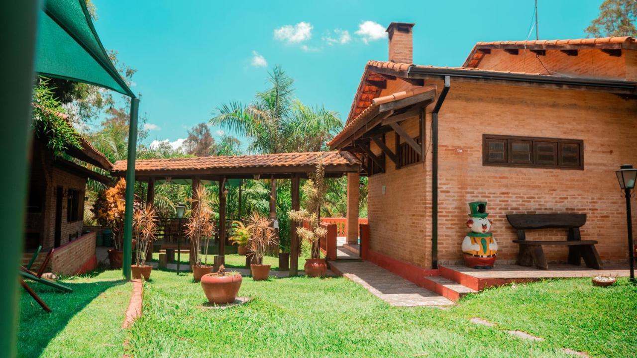 Nosso Recanto Gaucho Paraiso No Interior Guaratingueta Aparecida Exterior photo